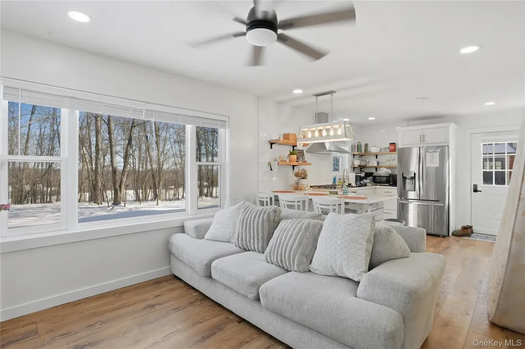 106 Post Road Slate Hill NY 10973