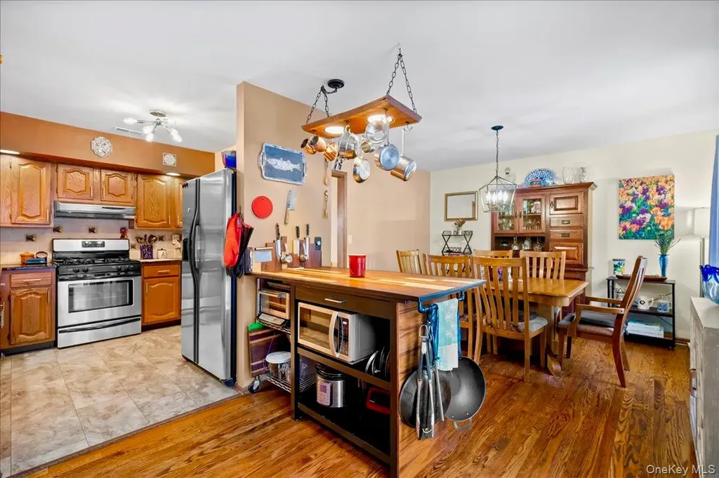 25 Village Gate Way Nyack NY 10960