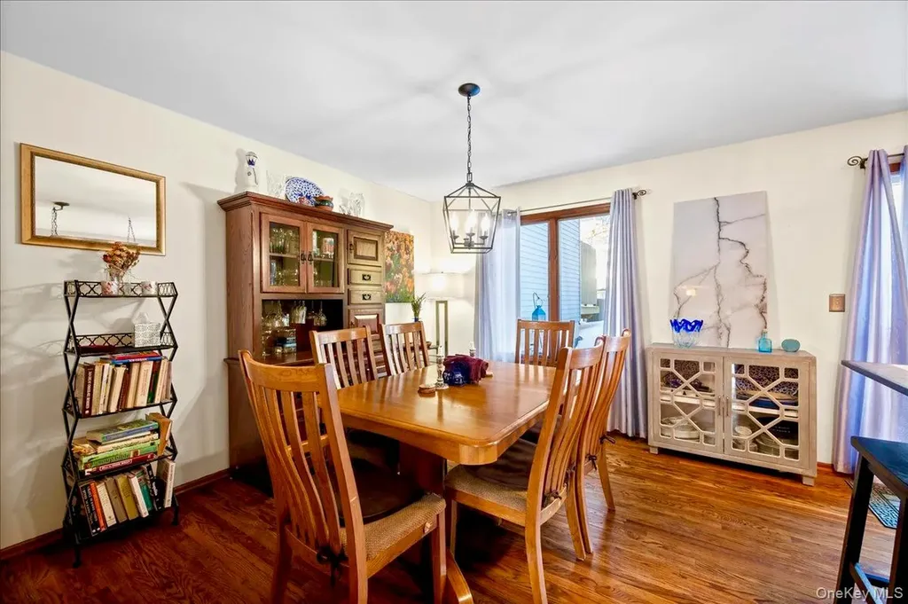 25 Village Gate Way Nyack NY 10960
