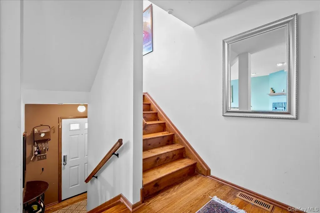 25 Village Gate Way Nyack NY 10960