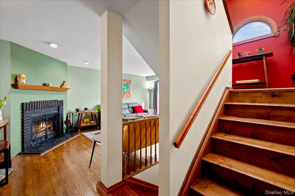 25 Village Gate Way Nyack NY 10960