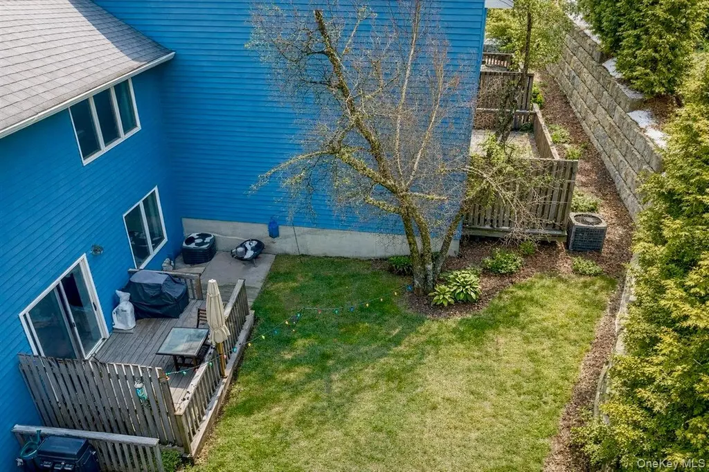 25 Village Gate Way Nyack NY 10960