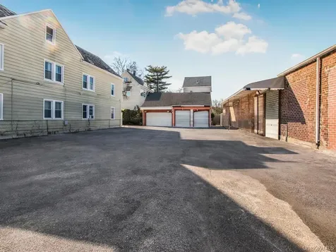 200 W 1st Street Mount Vernon NY 10550