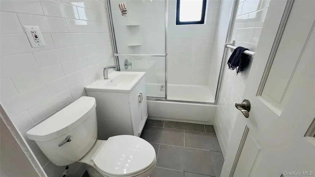 6105 39th Avenue Woodside NY 11377