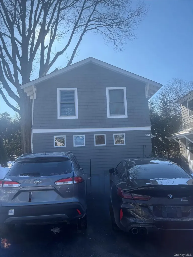 109 14th Avenue Sea Cliff NY 11579