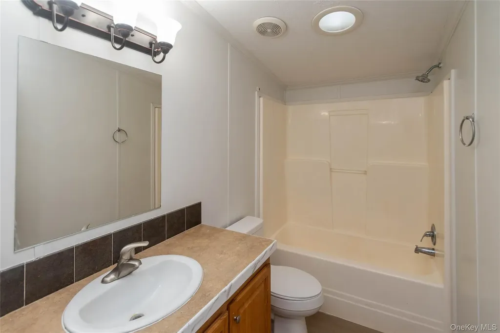 79 Stern Scenic Drive Middletown NY 10940