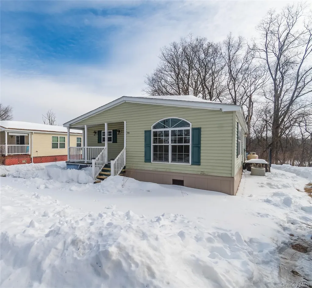 79 Stern Scenic Drive Middletown NY 10940