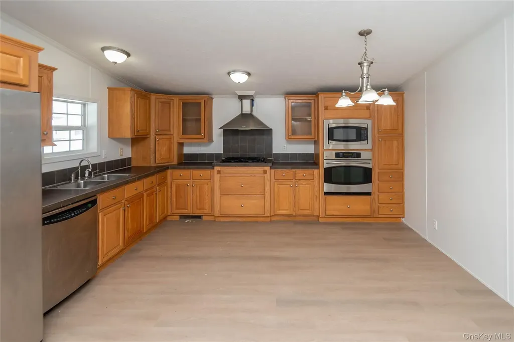 79 Stern Scenic Drive Middletown NY 10940