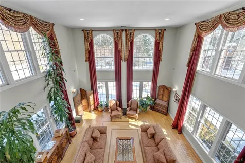 11 Danton Lane N Lattingtown NY 11560