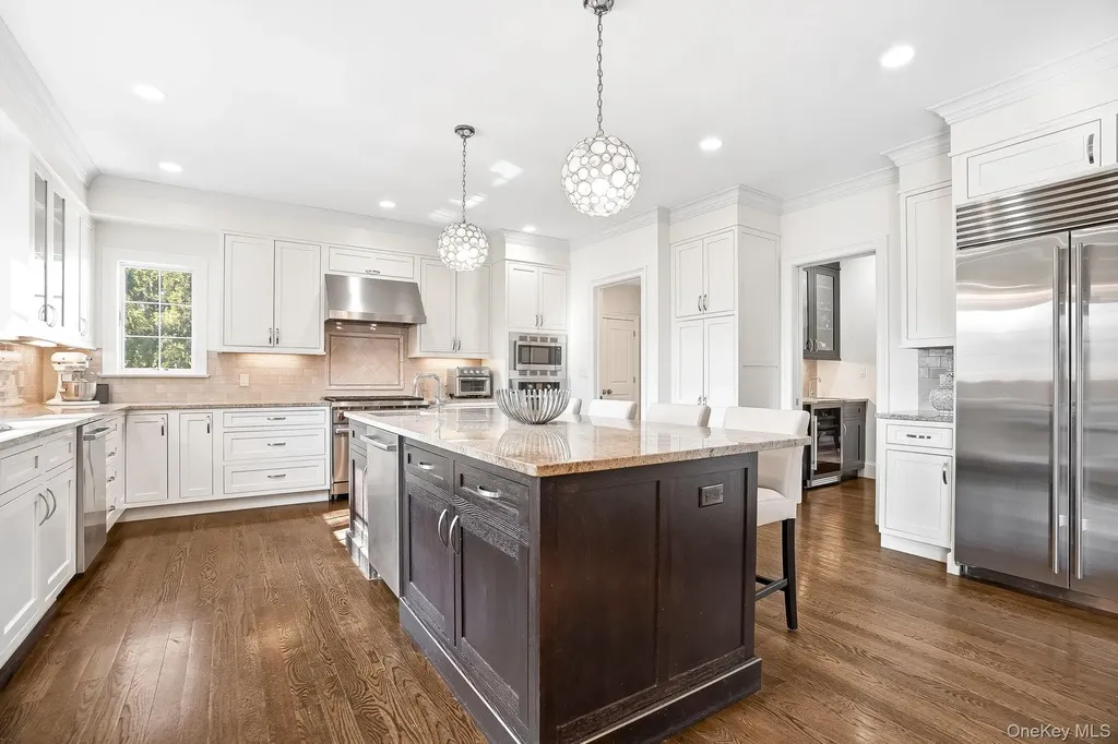 8 Wakefield Road Scarsdale NY 10583