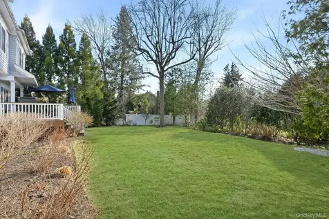 8 Wakefield Road Scarsdale NY 10583