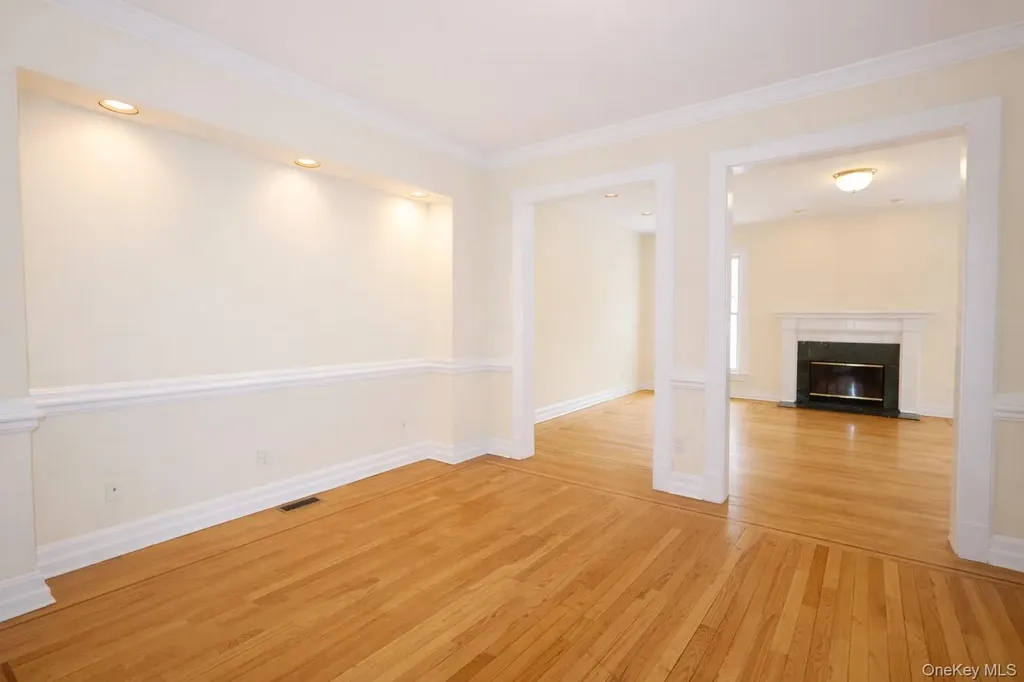 16 Clinton Avenue Dobbs Ferry NY 10522