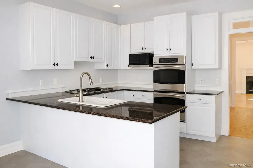 16 Clinton Avenue Dobbs Ferry NY 10522