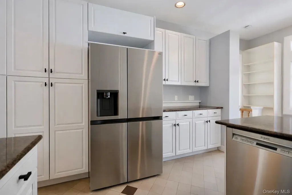16 Clinton Avenue Dobbs Ferry NY 10522