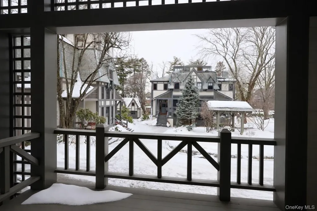 16 Clinton Avenue Dobbs Ferry NY 10522