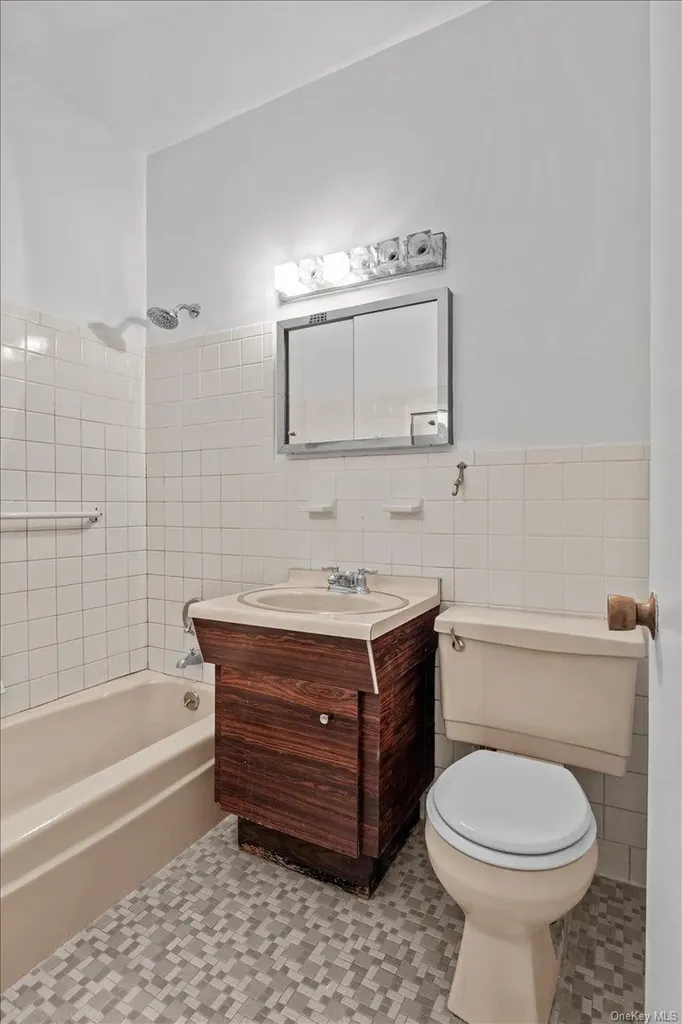 555 Kappock Street Bronx NY 10463