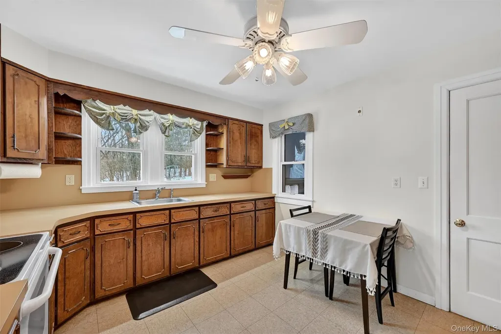 51 Lakeside Road Newburgh NY 12550