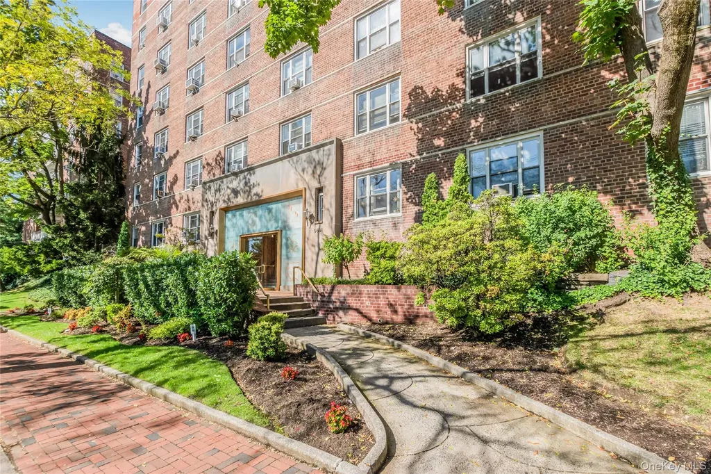 5601 Riverdale Avenue Bronx NY 10471