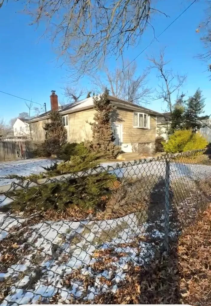1003 Steele Boulevard Baldwin NY 11510