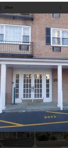 2 Consulate Drive Eastchester NY 10707