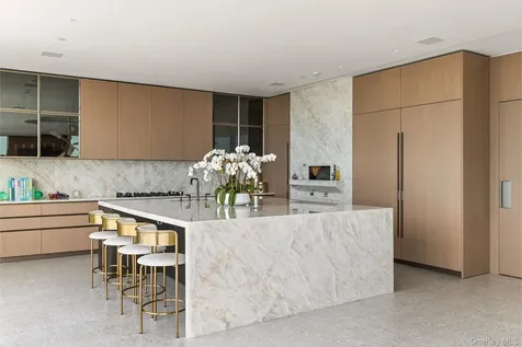 2 A West Water Street Sag Harbor NY 11963