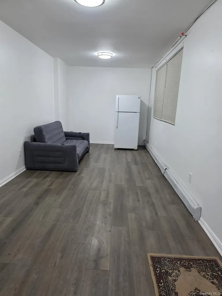 400 Crescent Street Brooklyn NY 11208