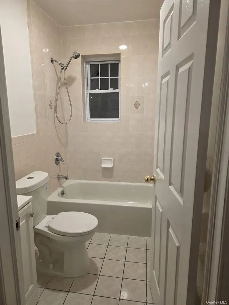400 Crescent Street Brooklyn NY 11208