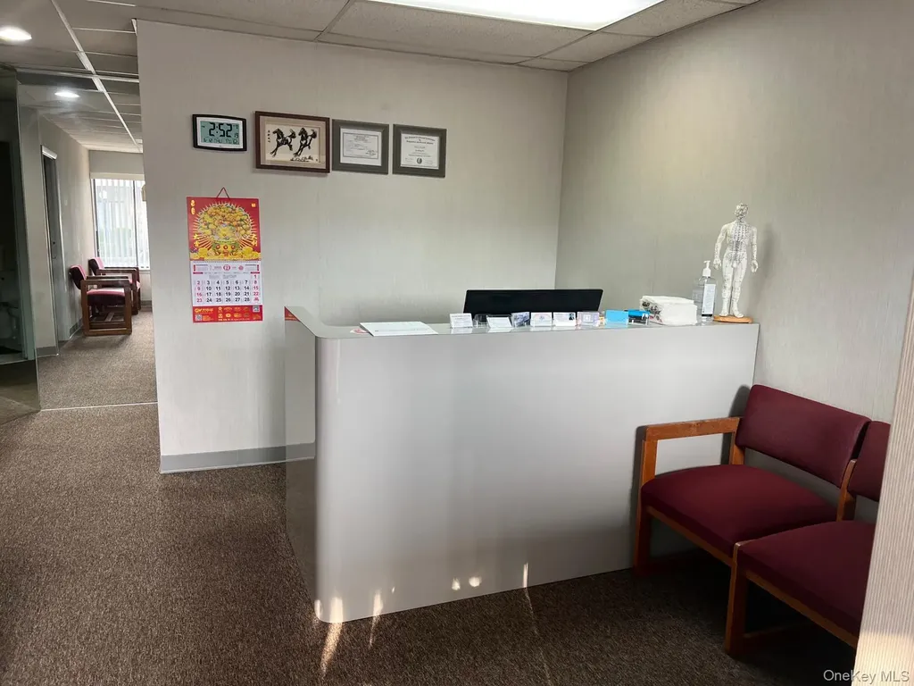 6268 Jericho Turnpike Commack NY 11725