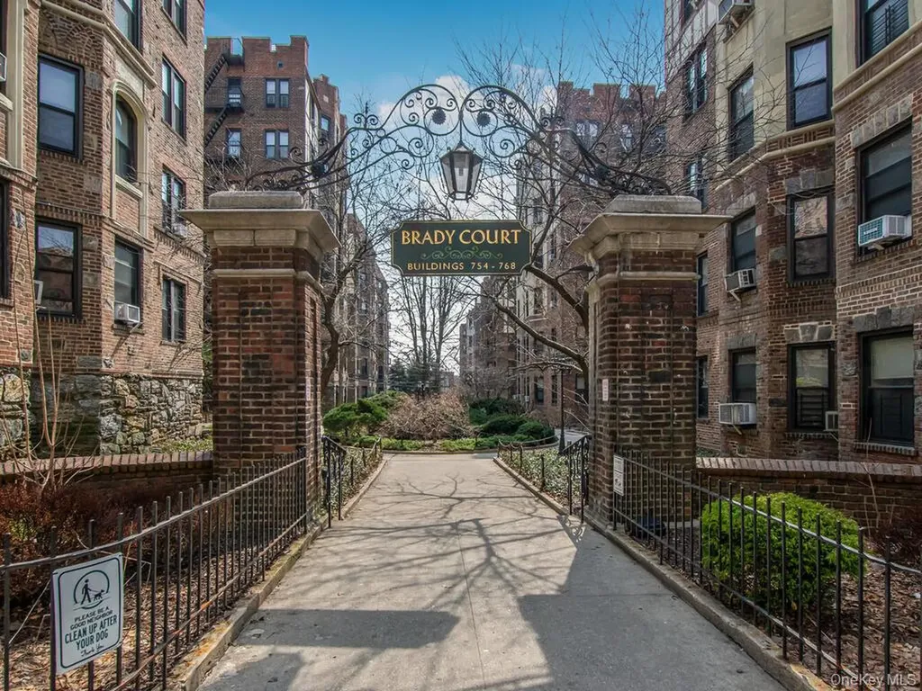 764 Brady Avenue Bronx NY 10462