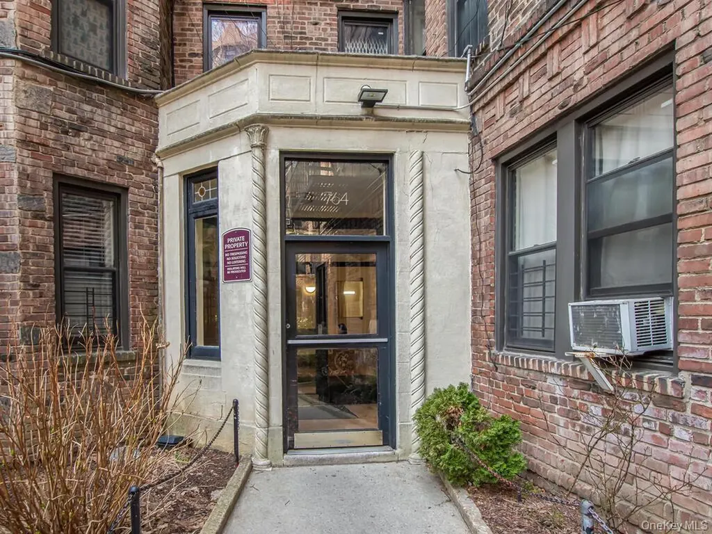 764 Brady Avenue Bronx NY 10462