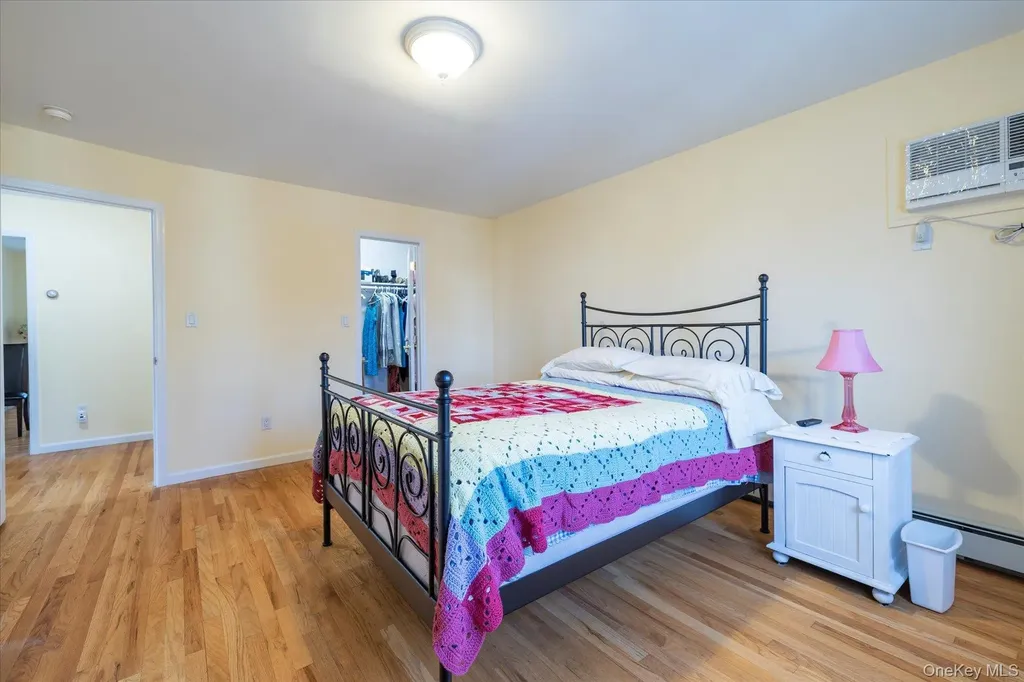 148 Amherst Road Valley Stream NY 11581