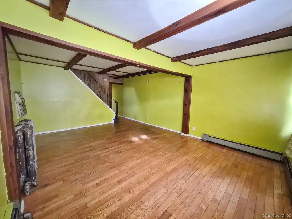 17343 103rd Road Jamaica NY 11433