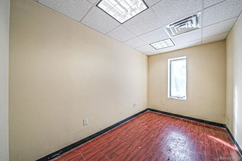 1601 Arctic Avenue Bohemia NY 11716