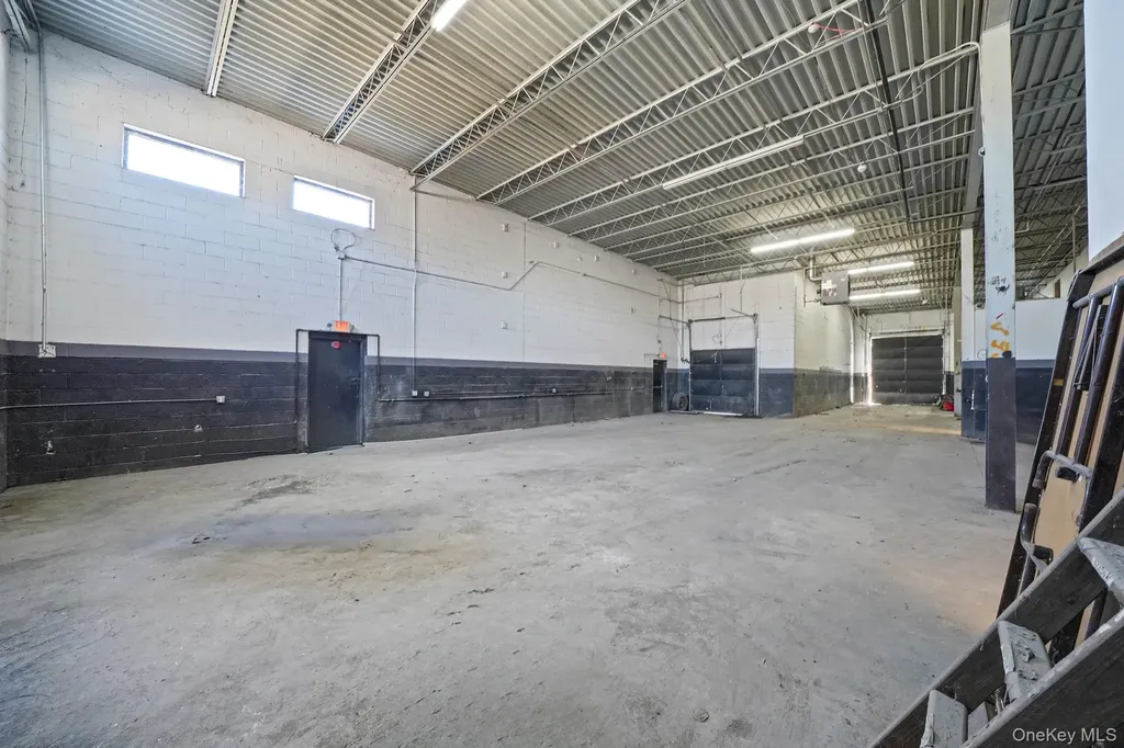 1601 Arctic Avenue Bohemia NY 11716