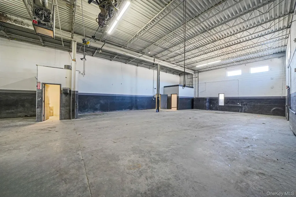 1601 Arctic Avenue Bohemia NY 11716
