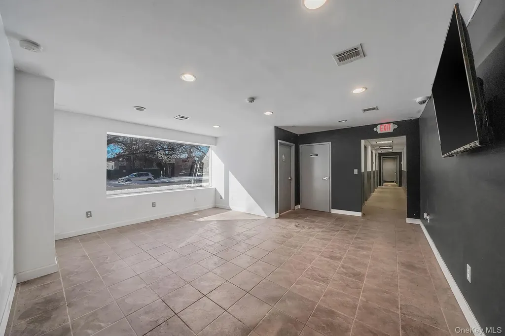 1601 Arctic Avenue Bohemia NY 11716