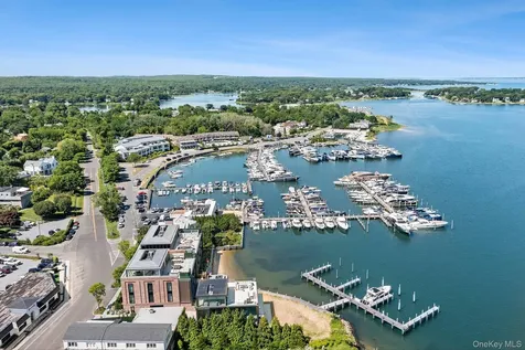 2 "B" W Water Street Sag Harbor NY 11963