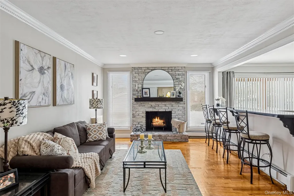 9 Almike Drive Centereach NY 11720
