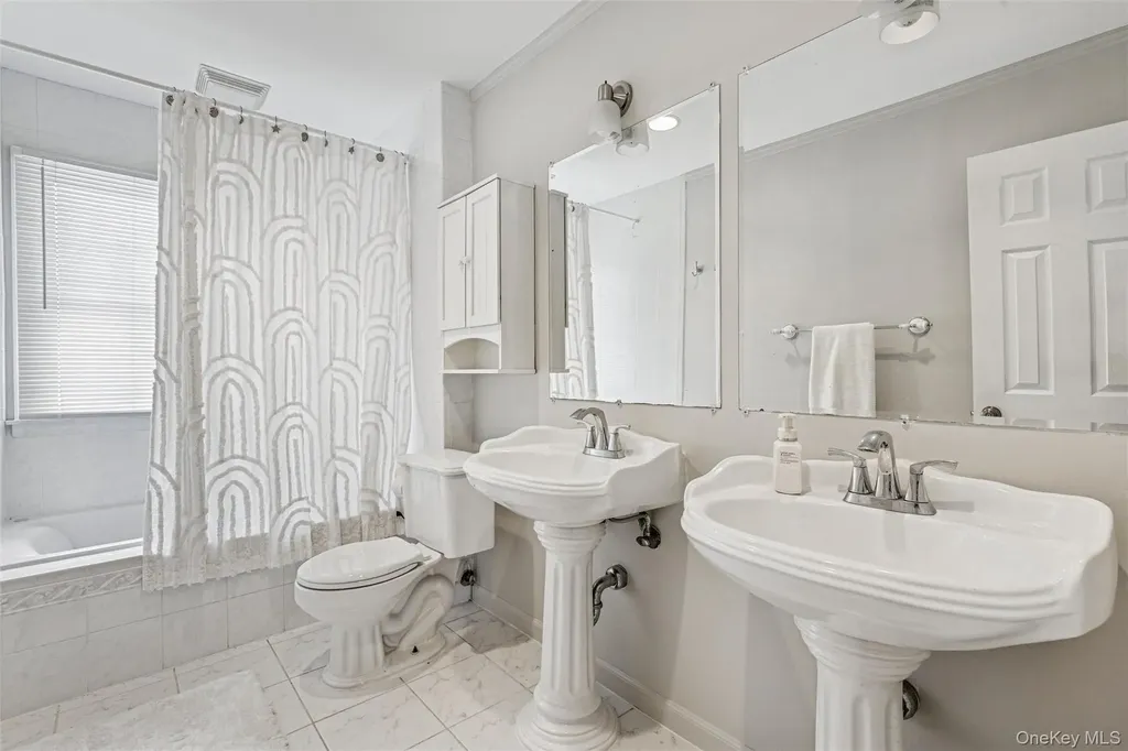 9 Almike Drive Centereach NY 11720