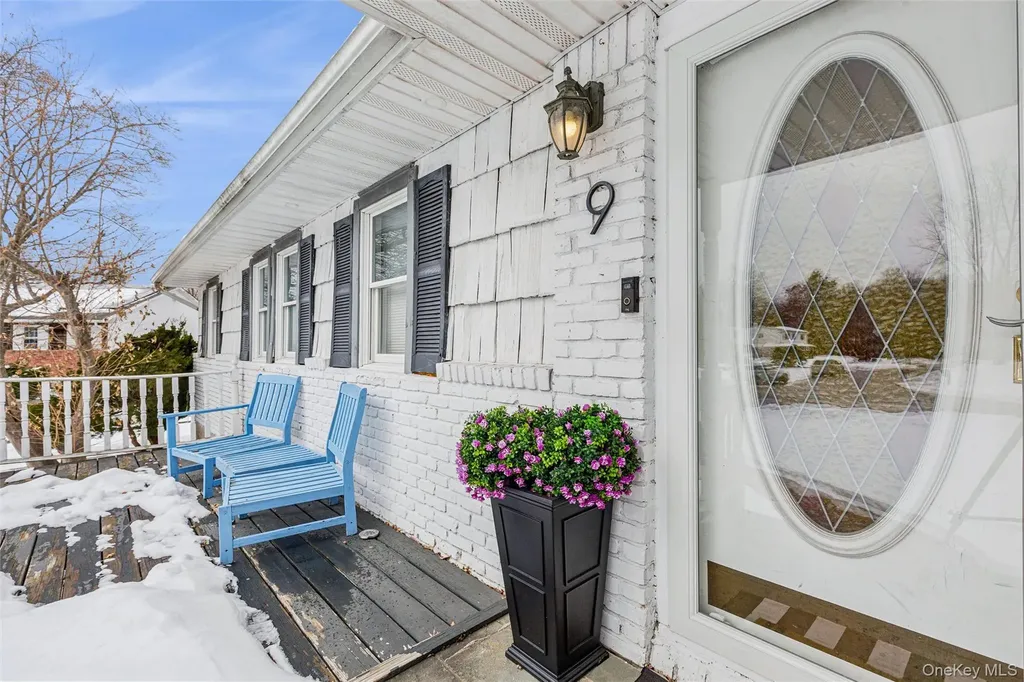 9 Almike Drive Centereach NY 11720