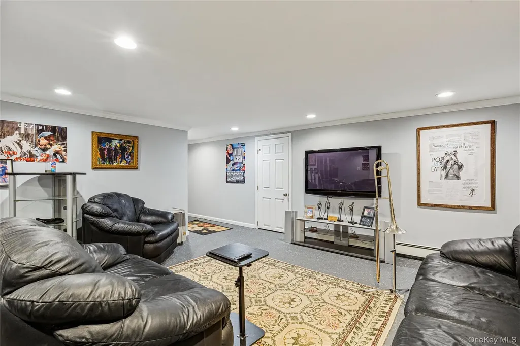 9 Almike Drive Centereach NY 11720