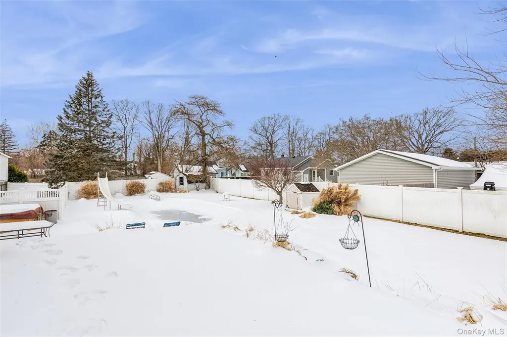 9 Almike Drive Centereach NY 11720
