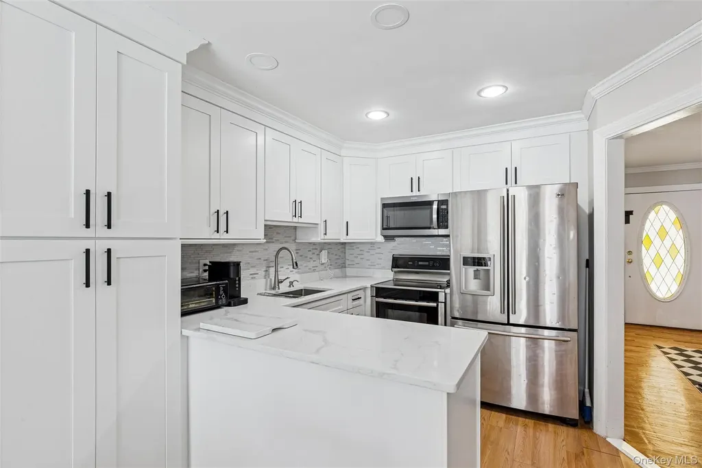 9 Almike Drive Centereach NY 11720