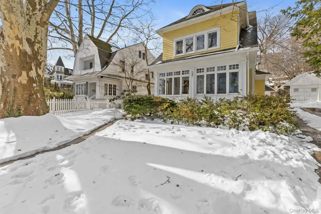 57 Gard Avenue Bronxville NY 10708