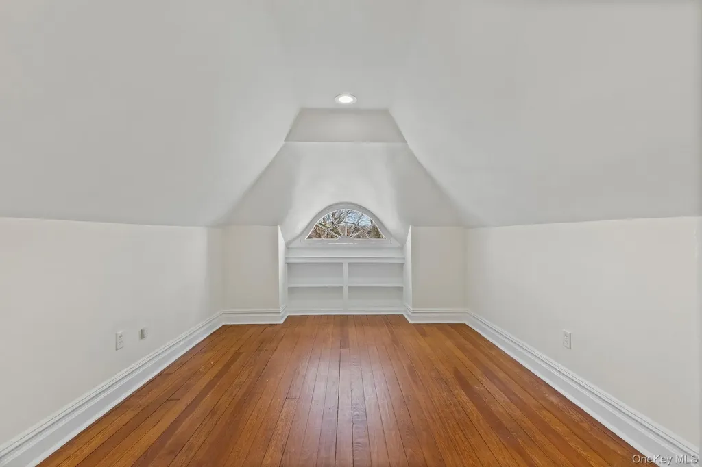57 Gard Avenue Bronxville NY 10708