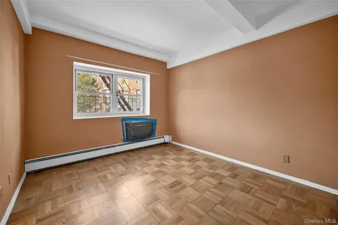 80 E Hartsdale Avenue Hartsdale NY 10530