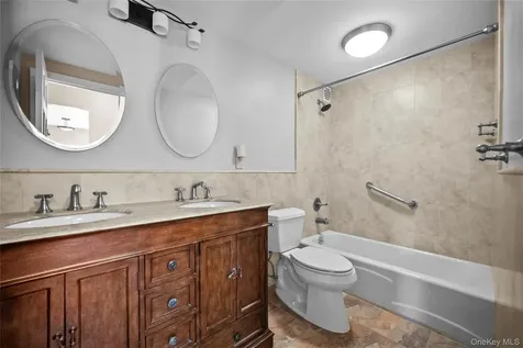 80 E Hartsdale Avenue Hartsdale NY 10530