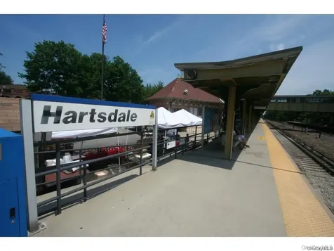 80 E Hartsdale Avenue Hartsdale NY 10530