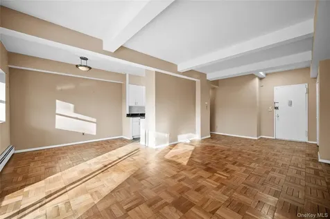 80 E Hartsdale Avenue Hartsdale NY 10530
