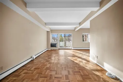 80 E Hartsdale Avenue Hartsdale NY 10530